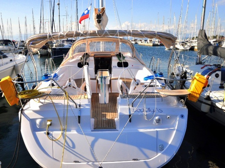 Sailboat rental in Izola - Elan Impression 444