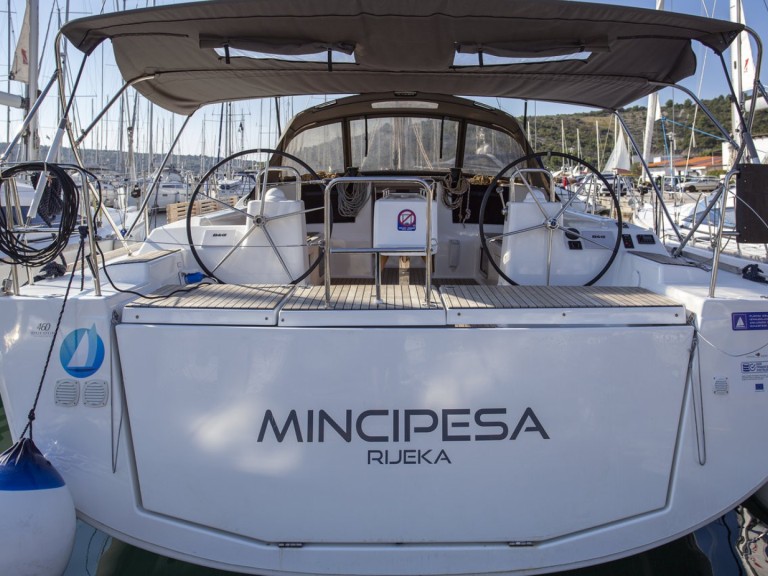 Dufour Dufour 460 Grand Large in Pula on SamBoat