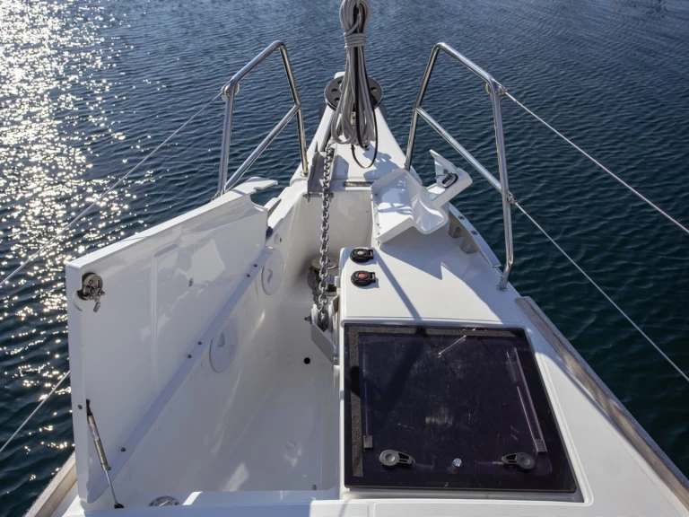 Sailboat for rent Primošten at the best price