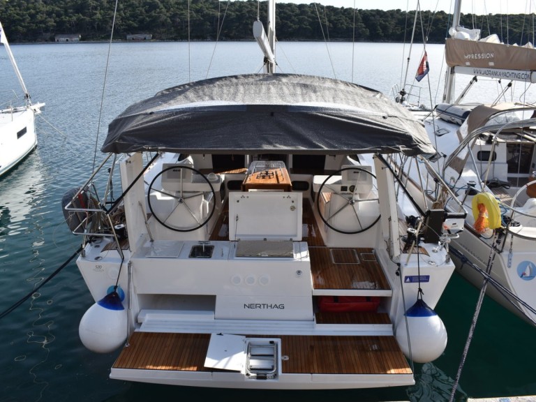 Dufour Dufour 520 Grand Large in Pula on SamBoat