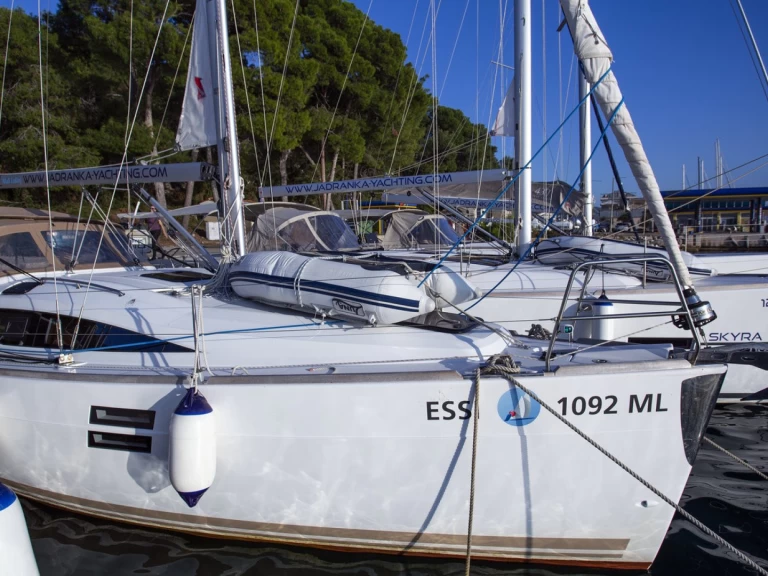 Sailboat rental with or without captain Elan Mali Lošinj