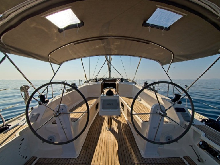 Bavaria Cruiser 41 in Murter-Kornati on SamBoat