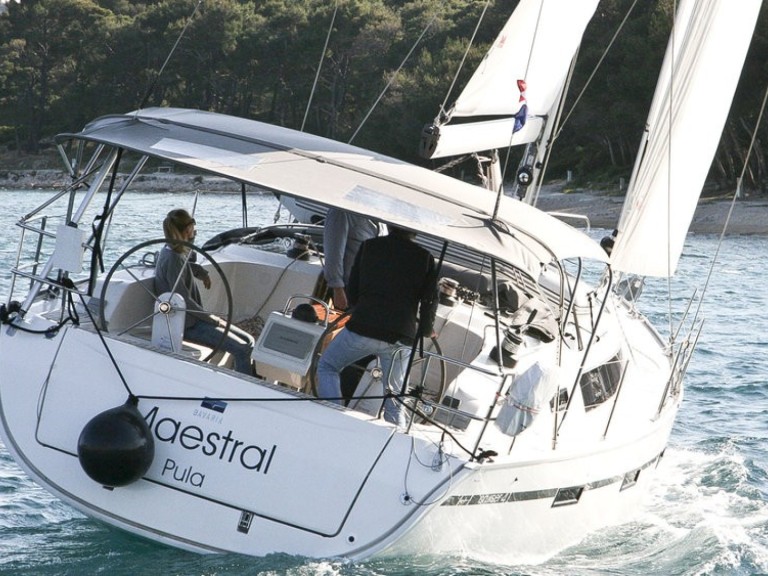 Sailboat rental in Rogoznica - Bavaria Cruiser 41