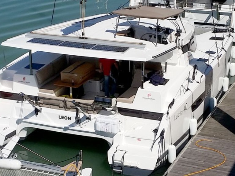 Rent a Fountaine Pajot Lucia 40 Marina Frapa