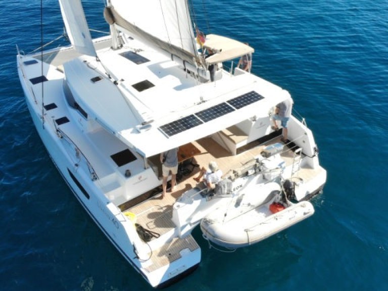 Catamaran rental in Rogoznica - Fountaine Pajot Lucia 40