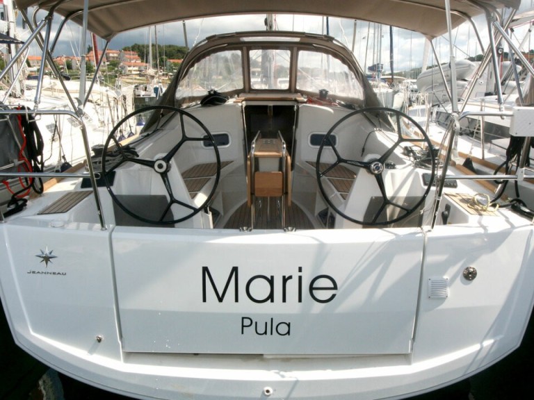 Yacht charter Pula cheap Sun Odyssey 349