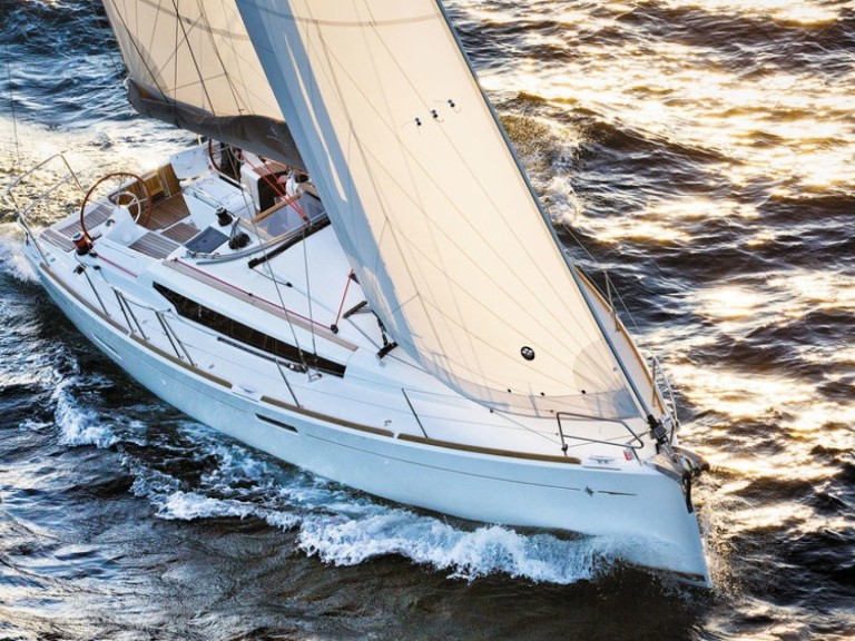 Sailboat rental in Pula - Jeanneau Sun Odyssey 389