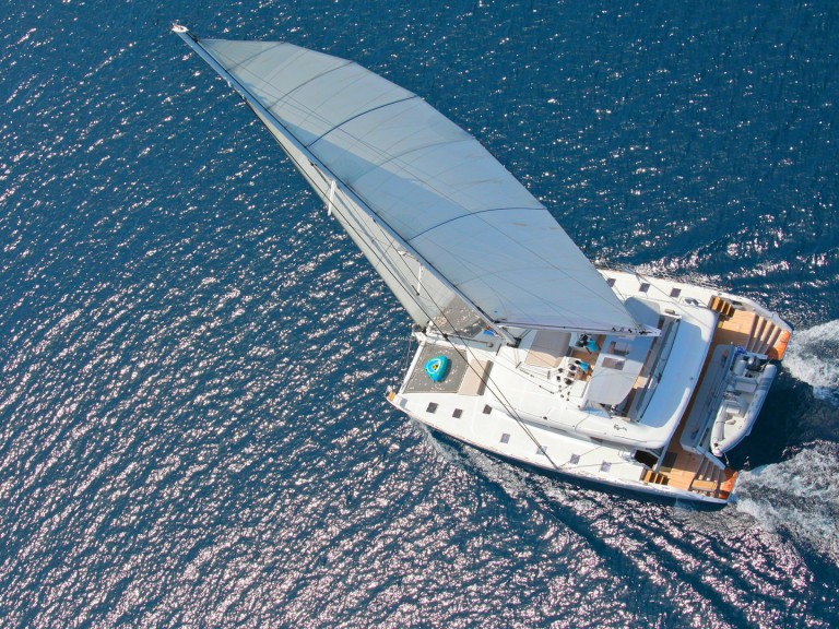 Yacht charter Alimos cheap Lagoon 620
