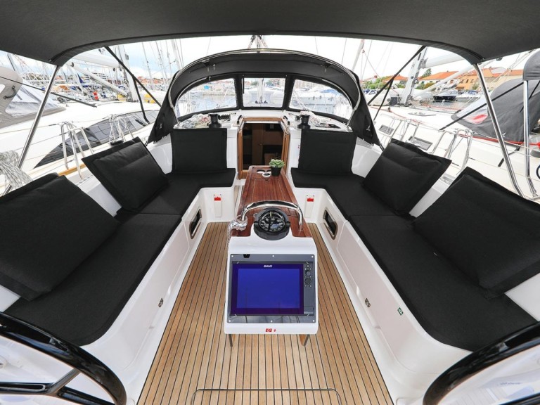 Bavaria Cruiser 46 in Biograd na Moru on SamBoat