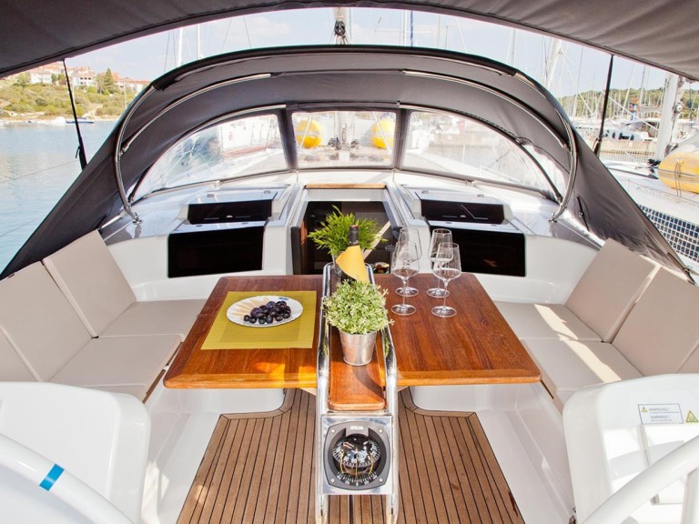 Yacht charter Pula cheap Hanse 458
