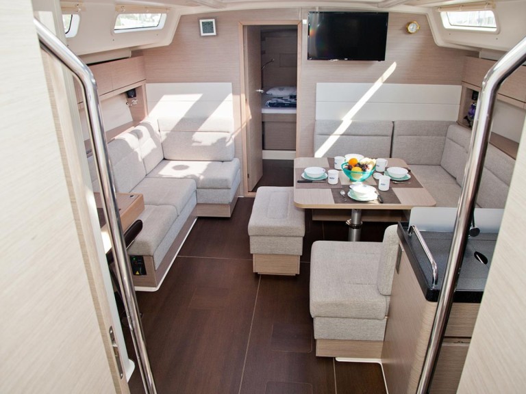 Sailboat rental in Pula - Hanse Hanse 458