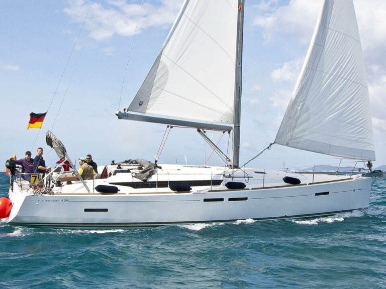 Rent a Jeanneau Sun Odyssey 439 Pula