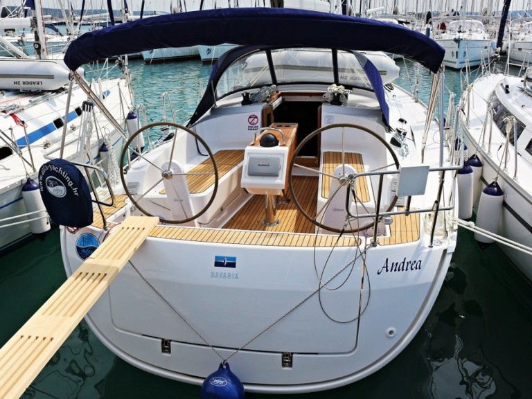 Bavaria Cruiser 37 in Sukošan on SamBoat