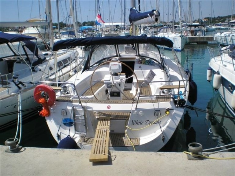 Sailboat rental with or without captain Eminence Sukošan
