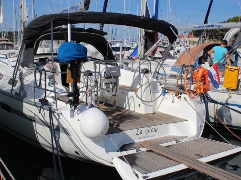 Sailboat for rent Vrsar at the best price