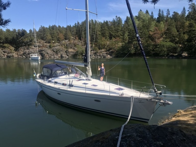 Bavaria Cruiser 46 in Bullandö Marina on SamBoat