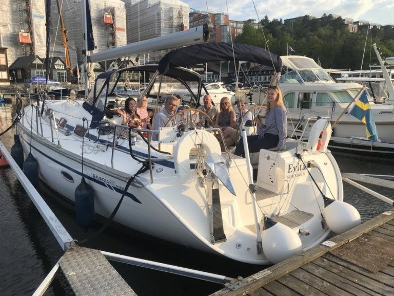 Rent a Bavaria Cruiser 46 Bullandö Marina