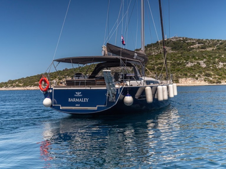 Sailboat for rent Primošten at the best price
