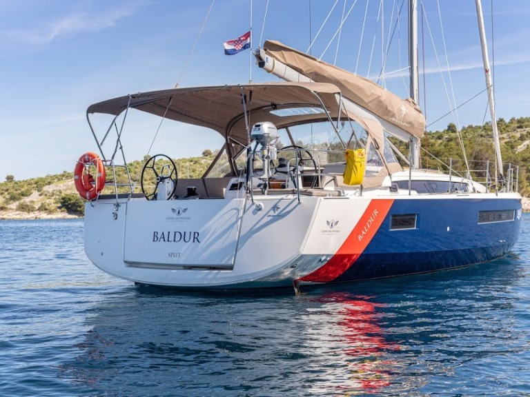 Jeanneau Sun Odyssey 490 in Primošten on SamBoat
