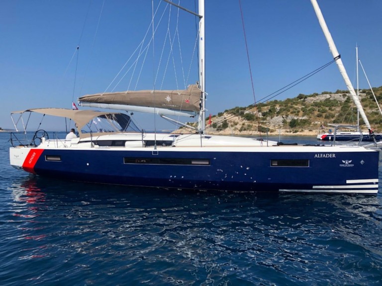 Sailboat rental with or without captain Jeanneau Primošten