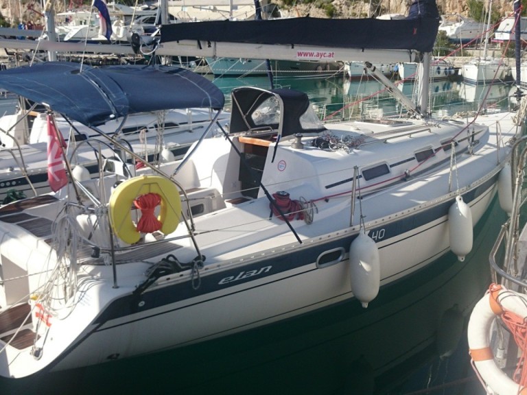 Sailboat rental in Betina - Elan Elan 40