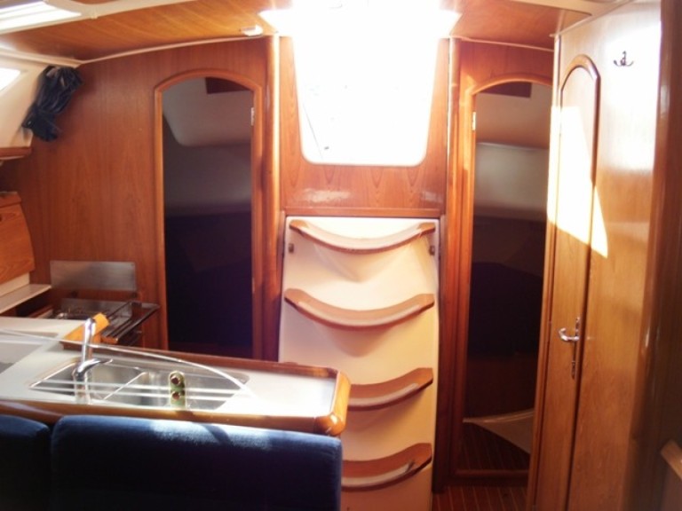 Sailboat rental in Betina - Jeanneau Sun Odyssey 40