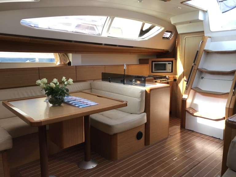 Jeanneau Sun Odyssey 50 DS charter bareboat or skippered in  Betina