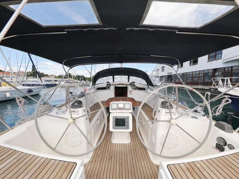 Sailboat for rent Zadar at the best price