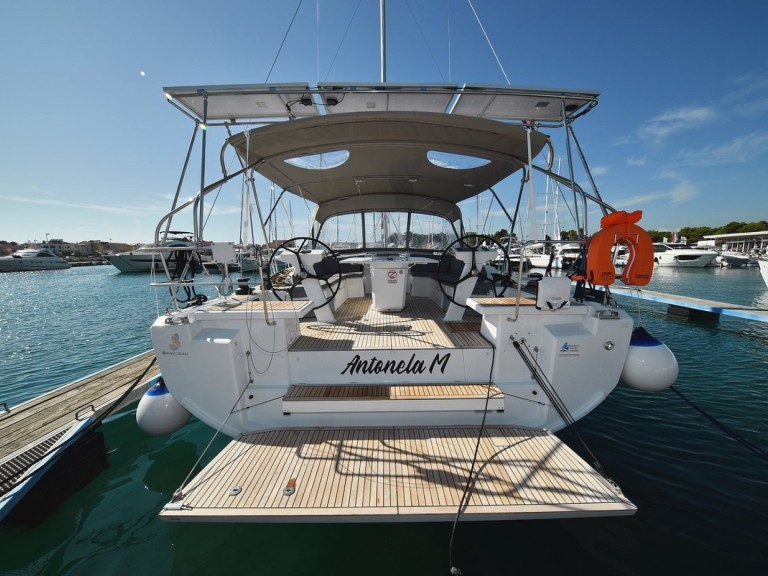 Sailboat rental in Zadar - Bénéteau Oceanis 46.1