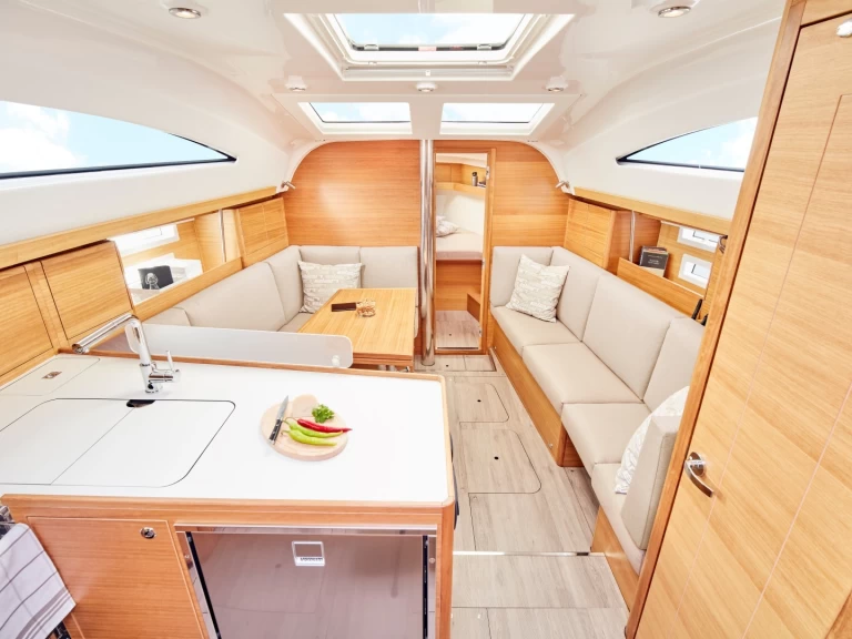 Rent a Elan Impression 40.1 Primošten