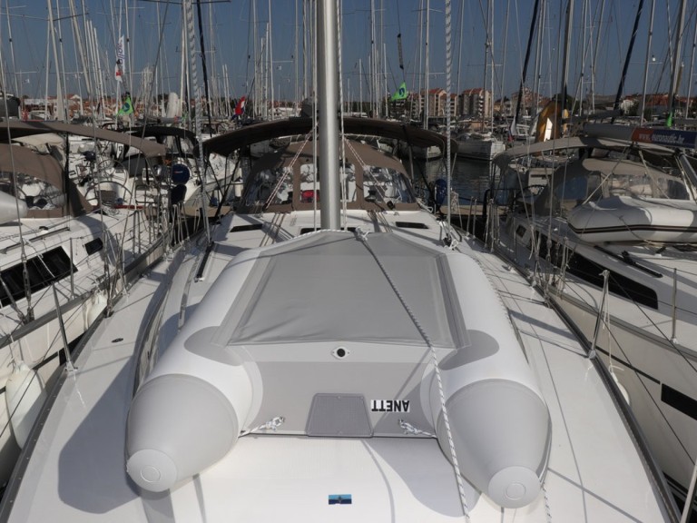 Sailboat for rent Biograd na Moru at the best price