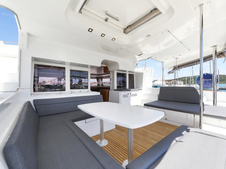 Yacht charter Pirovac cheap Lagoon 450