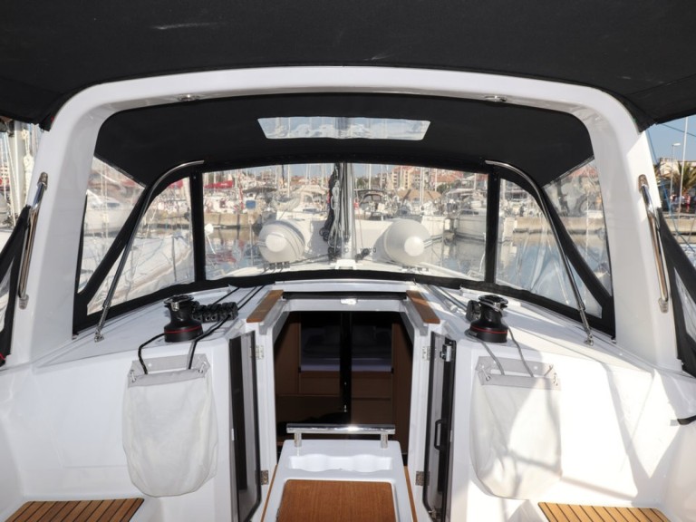 Yacht charter Biograd na Moru cheap Oceanis 38.1