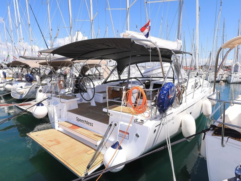 Rent a Bénéteau Oceanis 46.1 Biograd na Moru