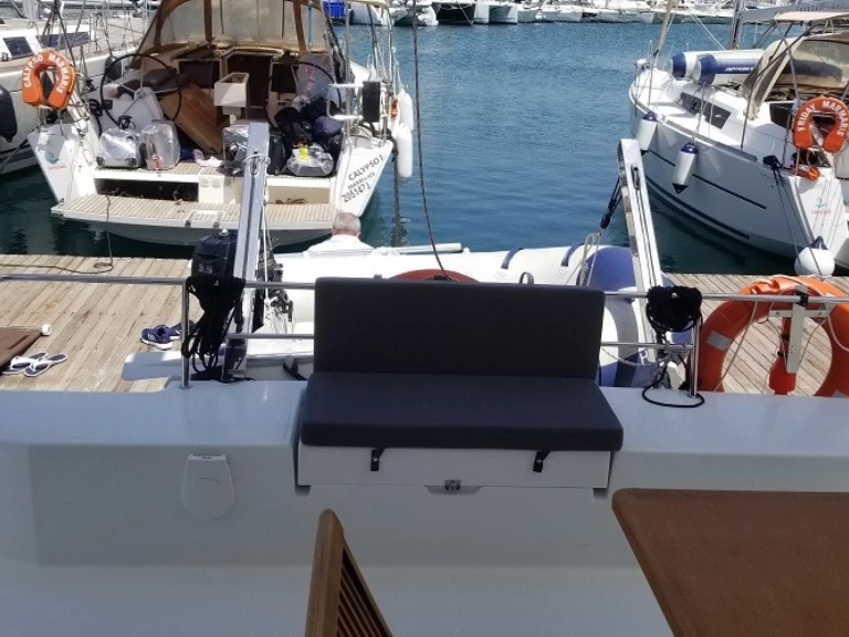 Rent a Fountaine Pajot Lucia 40 Fethiye