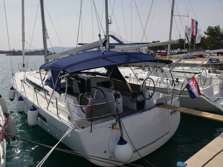 Jeanneau Sun Odyssey 490 in Sukošan on SamBoat