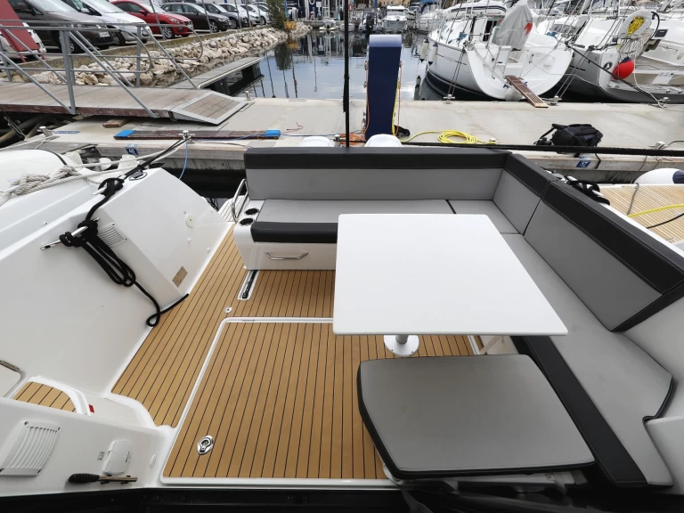 Motorboat rental in Biograd na Moru - Jeanneau Merry Fisher 895