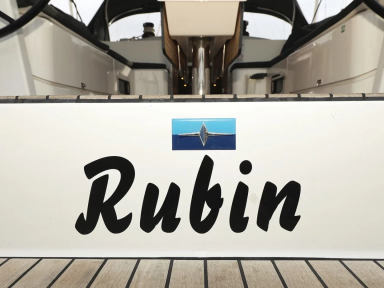 Sailboat rental in Biograd na Moru - Bavaria Cruiser 46