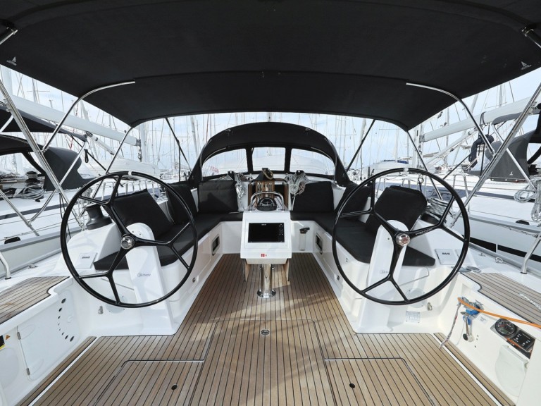 Bareboat Rental Sailboat Bavaria with a boat licence