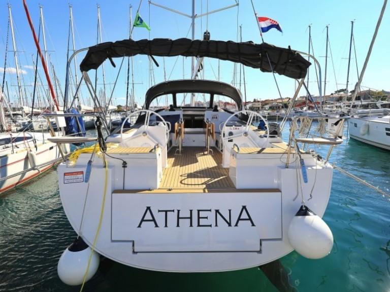 Sailboat for rent Biograd na Moru at the best price