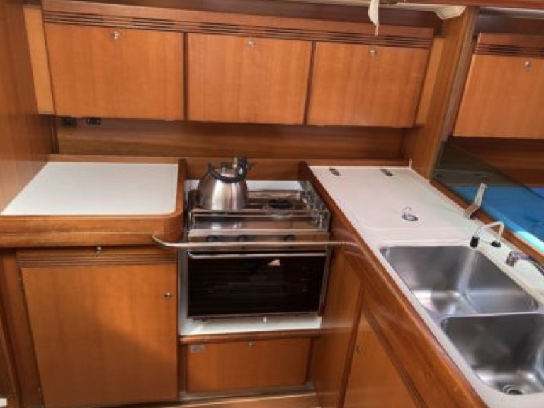 Bareboat Rental Sailboat Dufour with a boat licence