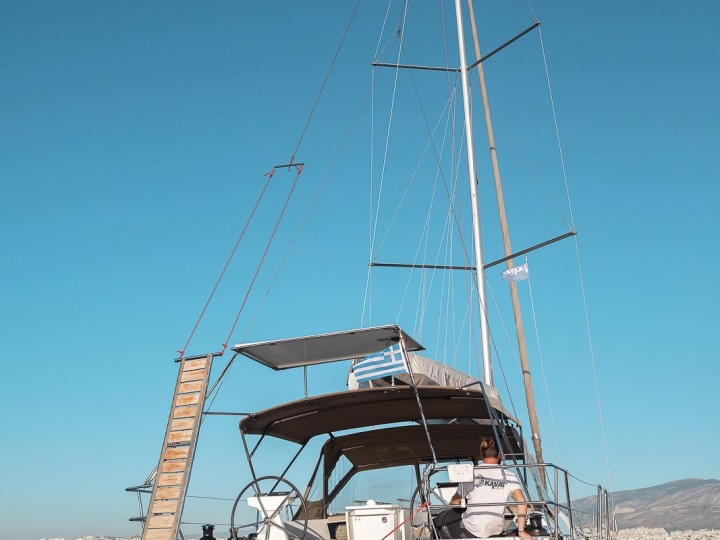 Sailboat for rent Lefkáda at the best price