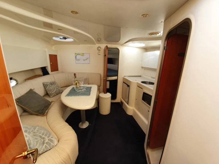 Yacht charter Saint-Tropez cheap Zaffiro 34