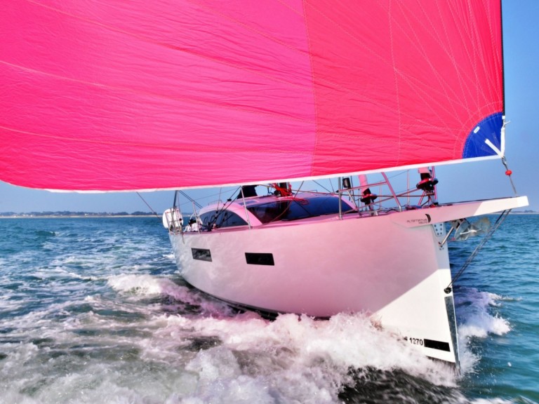 Sailboat rental in La Trinité-sur-Mer - RM RM 1370 BIQUILLE