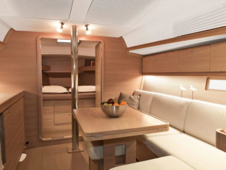 Sailboat rental with or without captain Dufour Marseille