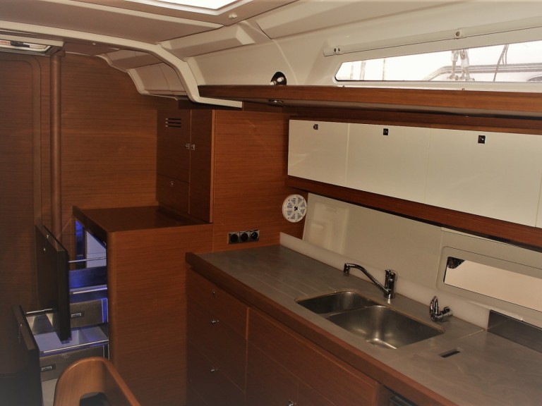 Bareboat Rental Sailboat Dufour with a boat licence