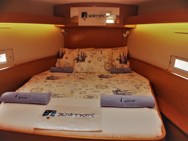 Rent a Dufour Dufour 430 Grand Large Adaköy