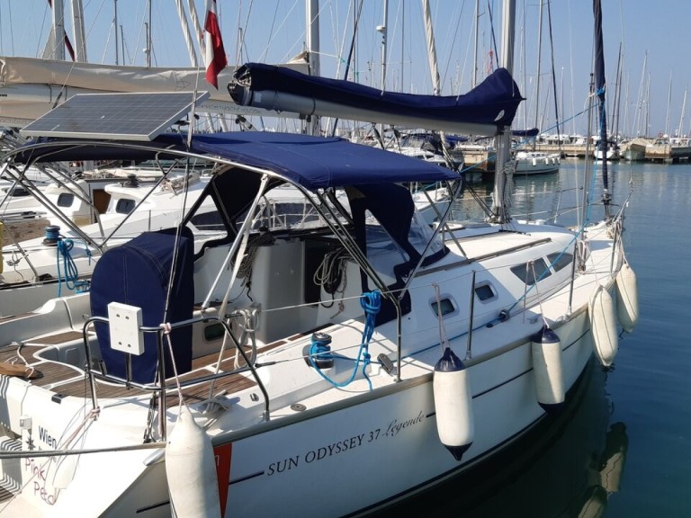 Yacht charter Izola cheap Sun Odyssey 37