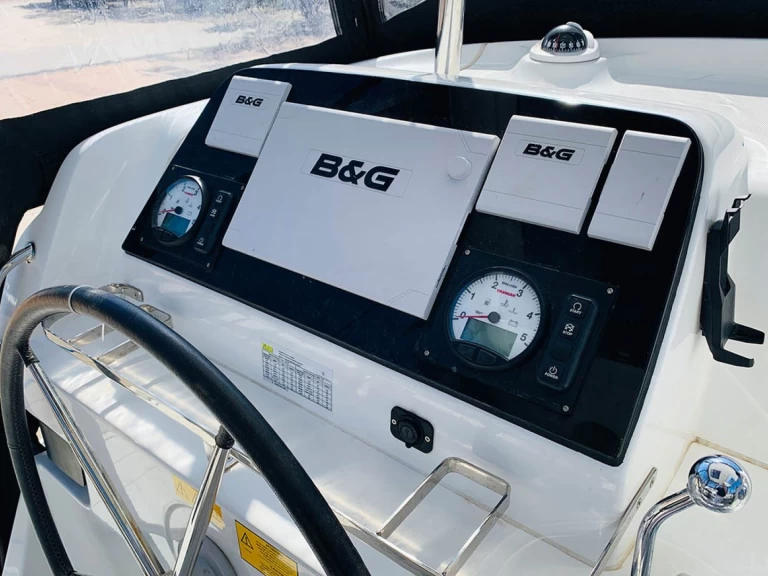 Catamaran rental in Ellinikó - Lagoon Lagoon 42