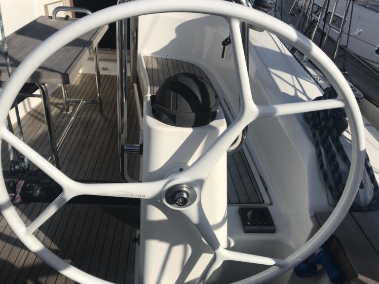 Boat rental Bavaria Cruiser 40 S in Palma de Mallorca on Samboat